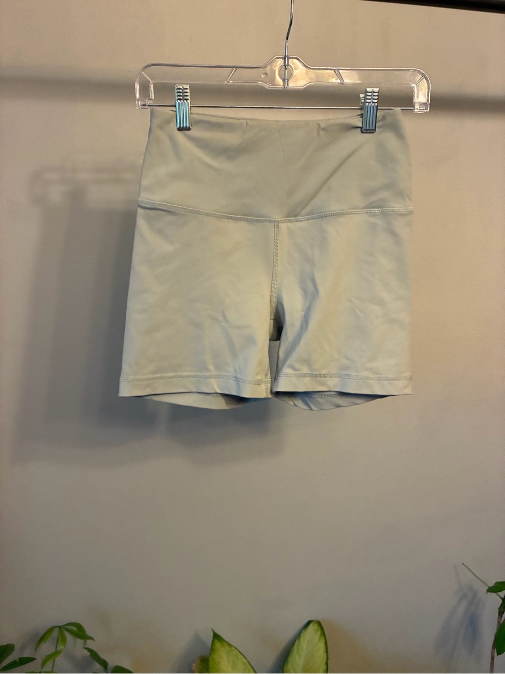 90 Degree by Reflex High Rise Biker Shorts Light Gray Size S